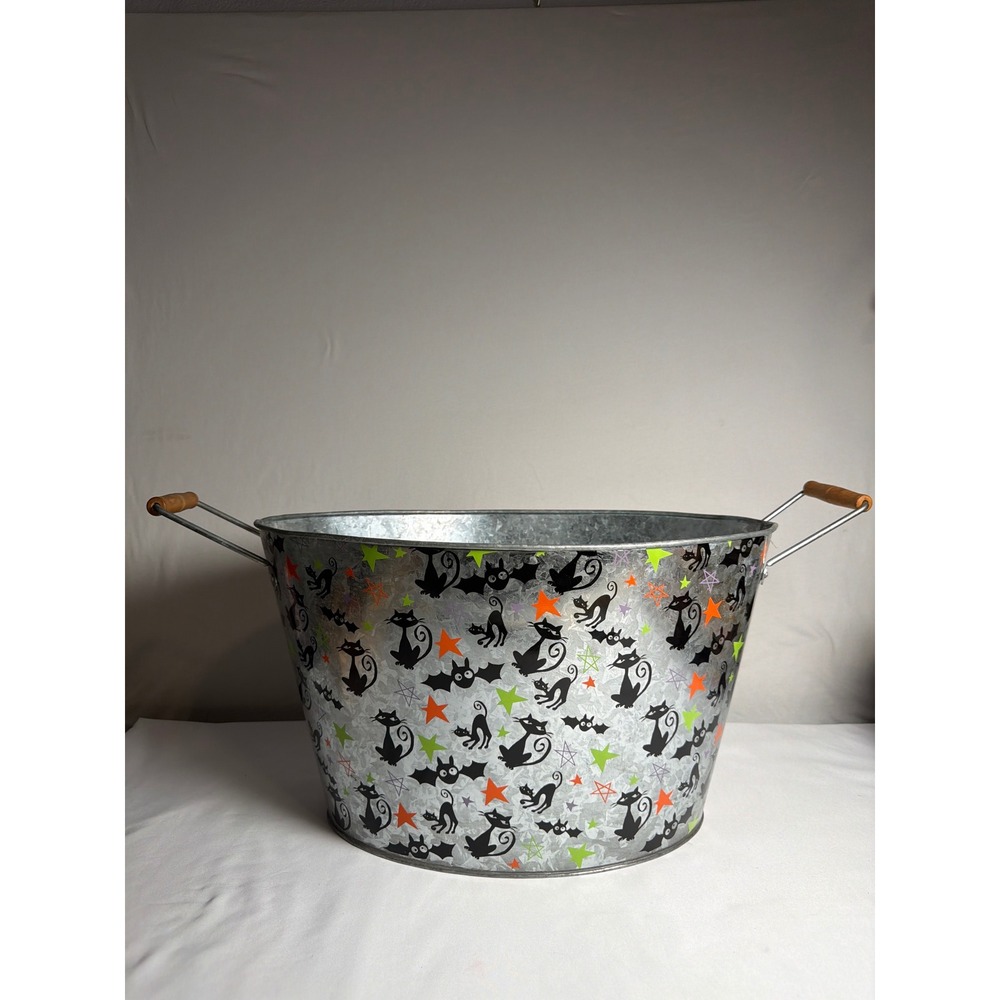 Halloween Target Beverage Tub Unisex Large Silver Excellent
